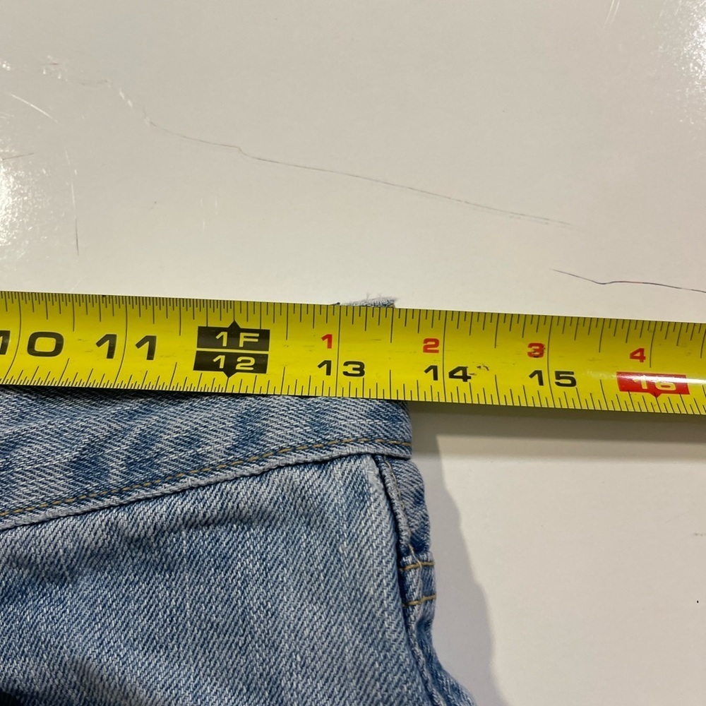 LEVIS Distressed Jean Shorts - Picture 4 of 6